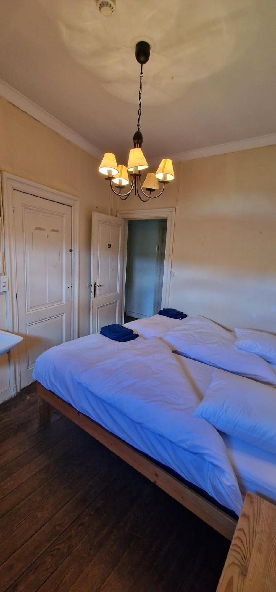 Willa Le Petit Chateau De Blier Érezée Zewnętrze zdjęcie