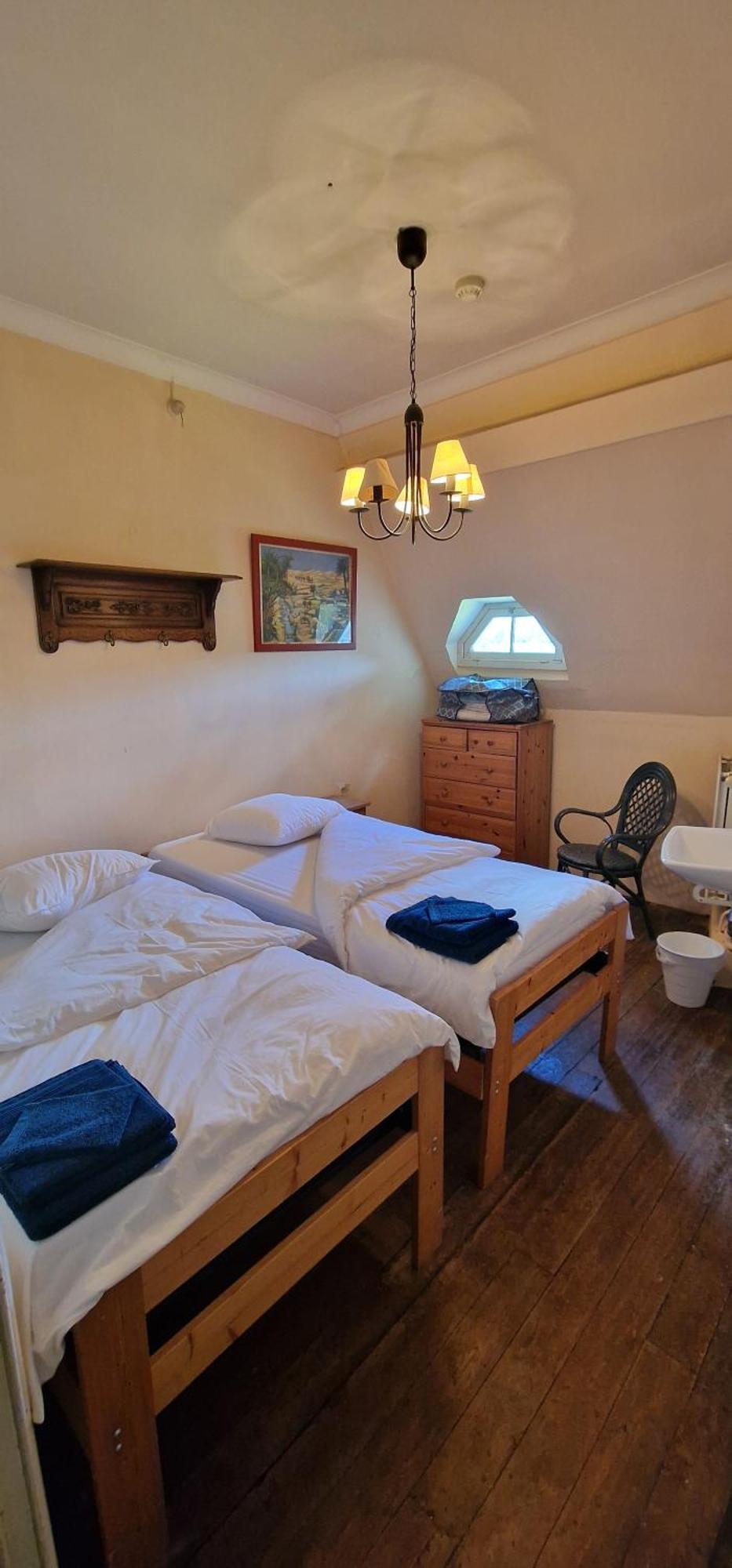Willa Le Petit Chateau De Blier Érezée Zewnętrze zdjęcie